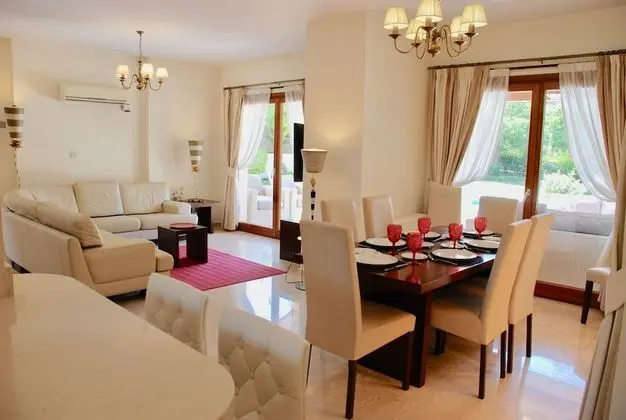 Villa, 3 Yatak Odası, Kişiye Özel Havuzlu
