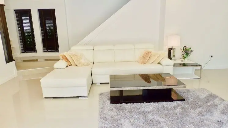 3 Bedrooms Villa