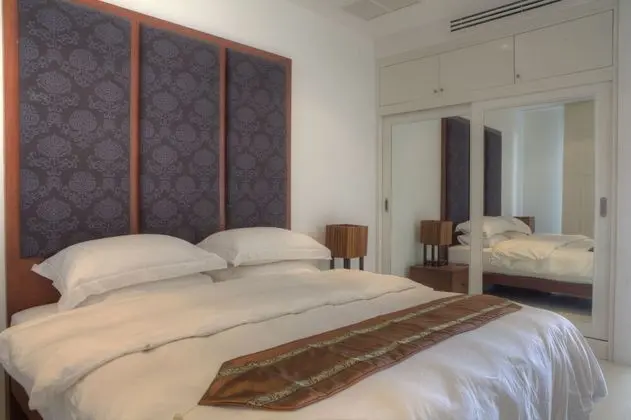 3-Bedroom Apartment with Sea View