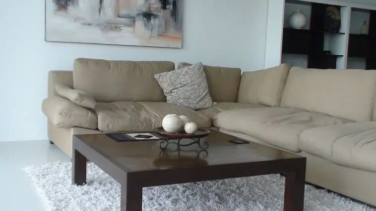 3-Bedroom Apartment with Sea View