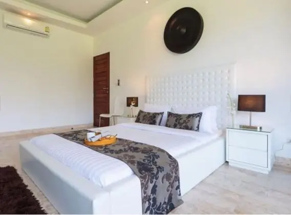 3 Bedrooms Villa