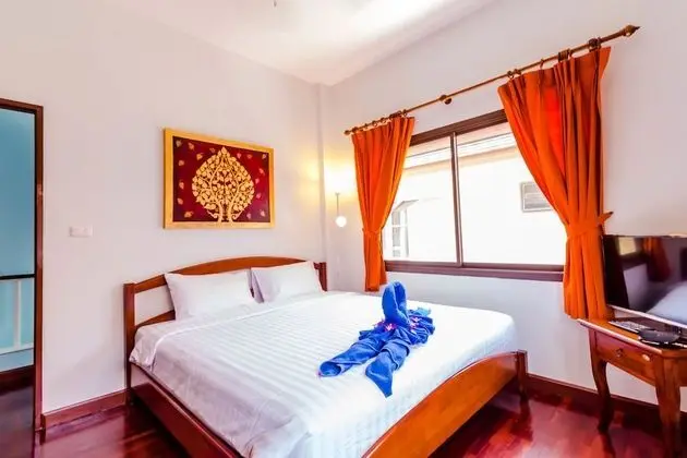 Economy Villa, 3 Yatak Odası, Kişiye Özel Havuzlu, Köşe