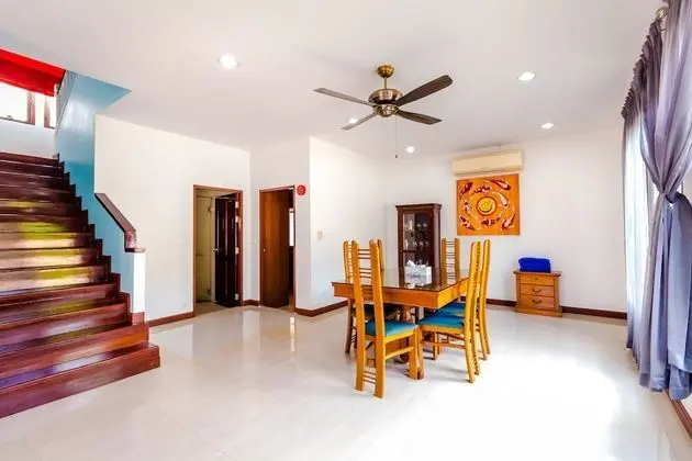 Economy Villa, 3 Yatak Odası, Kişiye Özel Havuzlu, Köşe