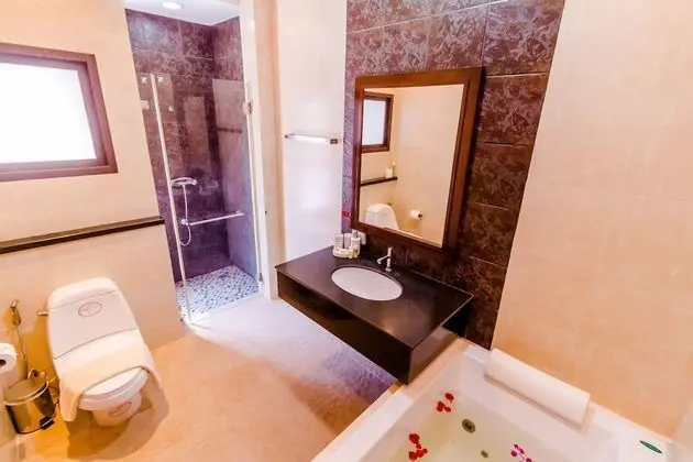 Economy Villa, 3 Yatak Odası, Kişiye Özel Havuzlu, Köşe