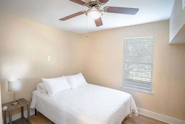 Ev (3 Bedrooms)