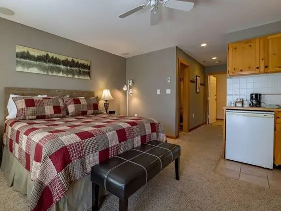 Daire, Birden Çok Yatak (3 Br : Camp 4 #1)