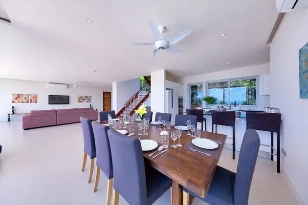 3 Bedrooms Villa