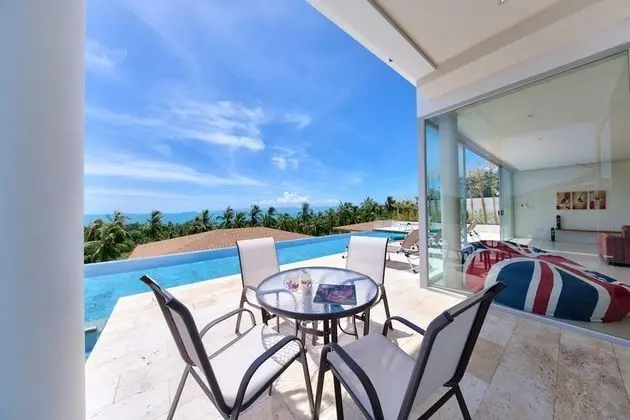 3 Bedrooms Villa