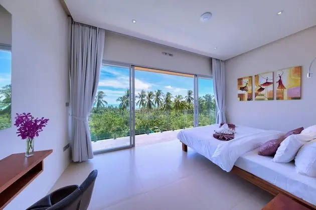 3 Bedrooms Villa