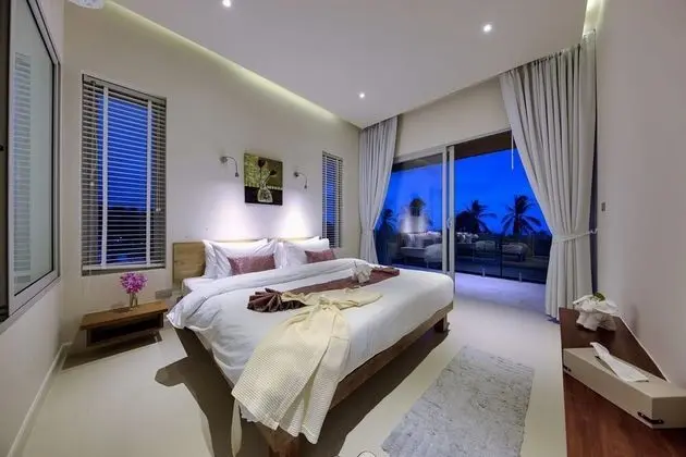 3 Bedrooms Villa