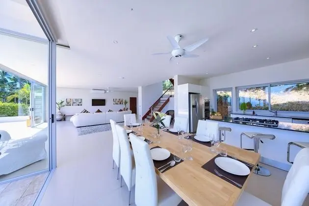 3 Bedrooms Villa