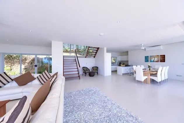 3 Bedrooms Villa