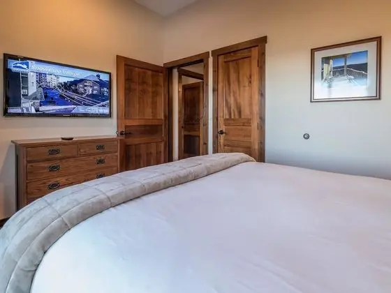 Ev, Birden Çok Yatak (3 Br:   Soaring Eagle 404)