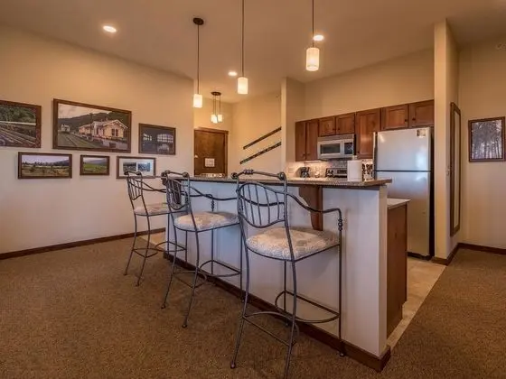 Ev, Birden Çok Yatak (3 Br:   Soaring Eagle 404)