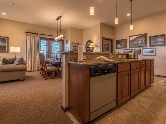 Ev, Birden Çok Yatak (3 Br:   Soaring Eagle 404)