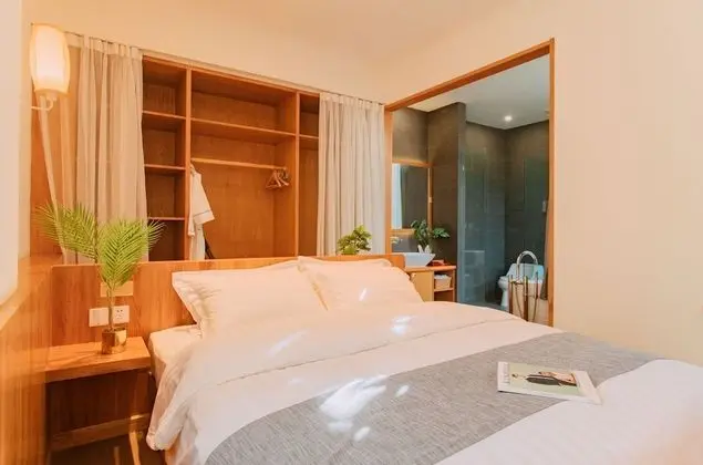 Deluxe Tek Büyük Yataklı Oda, Küvet, Dağ Manzaralı