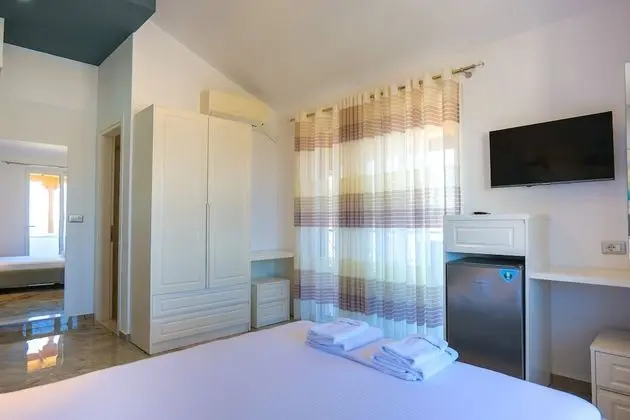 Tek Büyük Yataklı Oda, Deniz Manzaralı