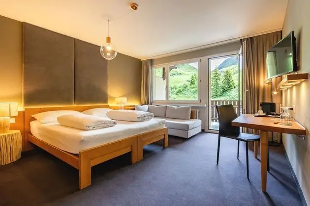 Deluxe Tek Büyük Yataklı Oda, Balkon