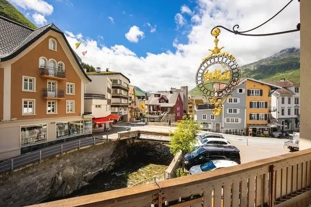 Deluxe Tek Büyük Yataklı Oda, Balkon