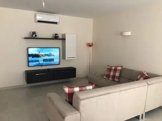 Apart Daire, 2 Yatak Odası, Balkon