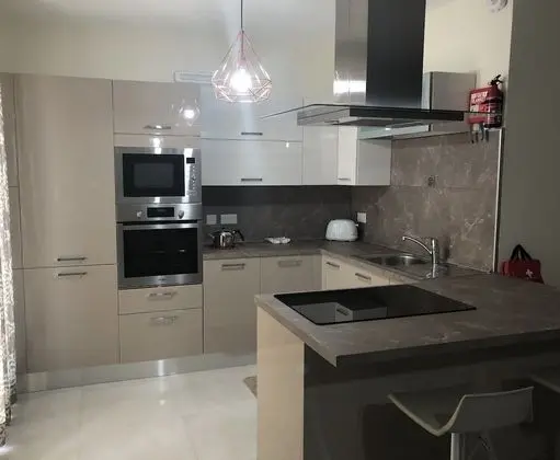 Apart Daire, 2 Yatak Odası, Balkon