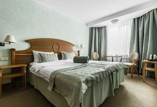 Comfort Tek Büyük veya İki Ayrı Yataklı Oda