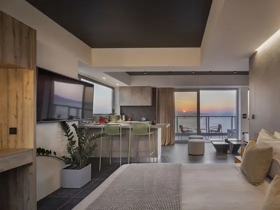 Loft Apartment, Sea View