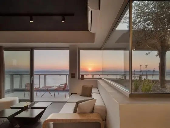 Loft Apartment, Sea View