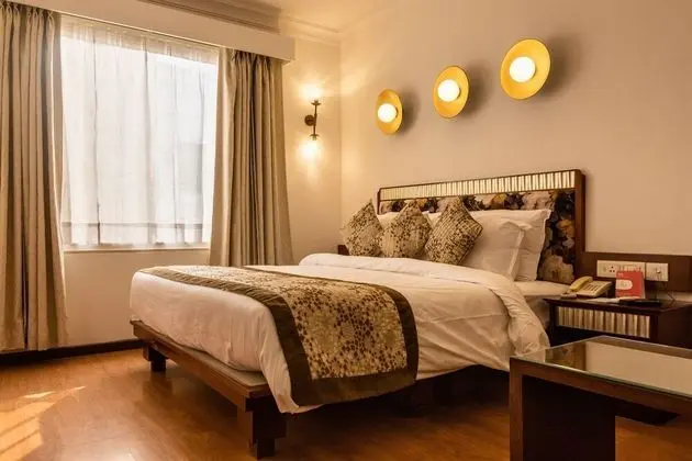 Deluxe Tek Büyük Yataklı Oda