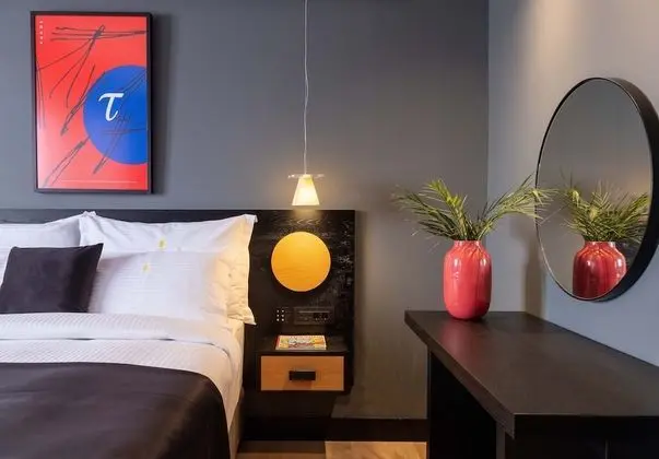 Deluxe City Escape Suite