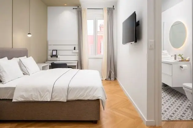 Luxury Tek Büyük Yataklı Oda (2)