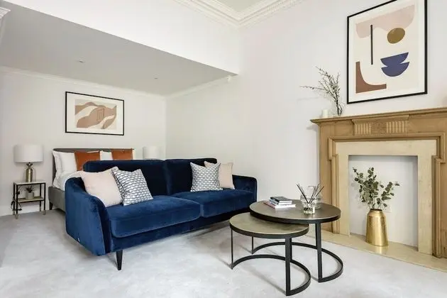 The Belgravia Suite
