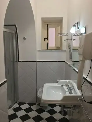 Dört Kişilik Oda, 2 Yatak Odası, Özel Banyo