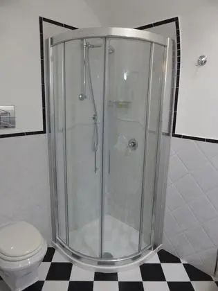 Dört Kişilik Oda, 2 Yatak Odası, Özel Banyo