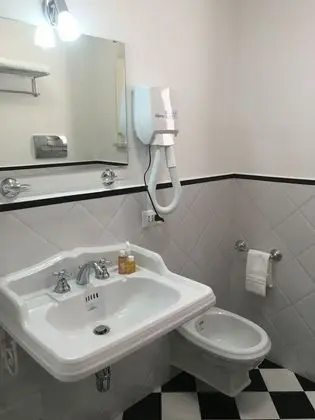 Standard Tek Büyük Yataklı Oda, Özel Banyo