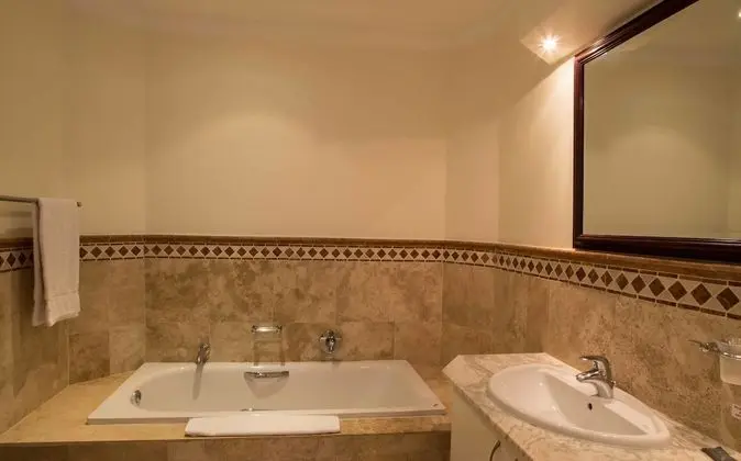 Standard Apart Daire, 2 Yatak Odası (302 Oyster Schelles - Self Catering)
