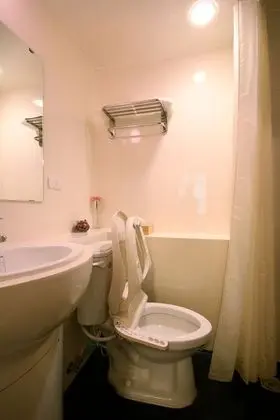 Deluxe Dört Kişilik Oda, Sigara İçilmez