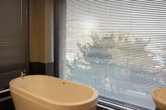 Standard Double Room, Bathtub (Rail View, Same Gender Stay Only for 3 or more guests)