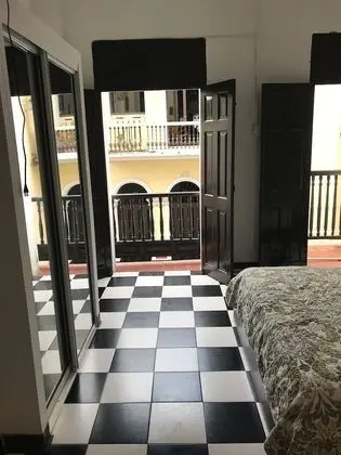 Apto-Suite 23 con balcón,vista a la ciudad