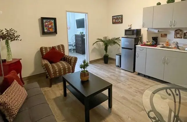 Apto-Suite 31 con balcón,vista a la ciudad