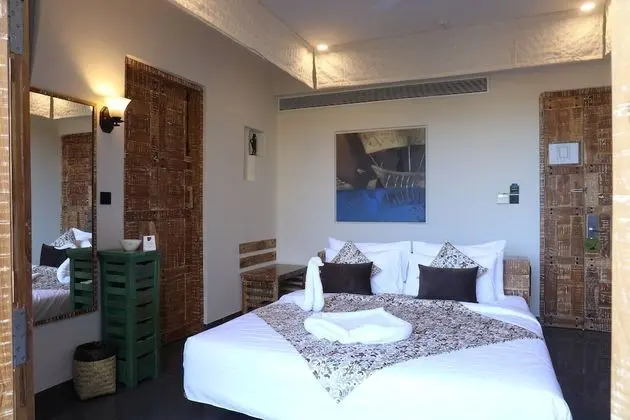 3102 Suite With Jacuzzi & Deck(Sleeps 4)
