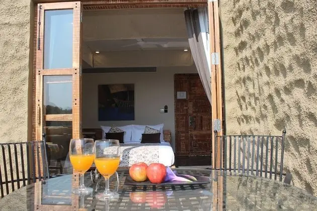 3102 Suite With Jacuzzi & Deck(Sleeps 4)