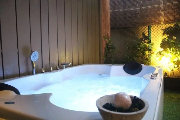 Junior Suite With Jacuzzi