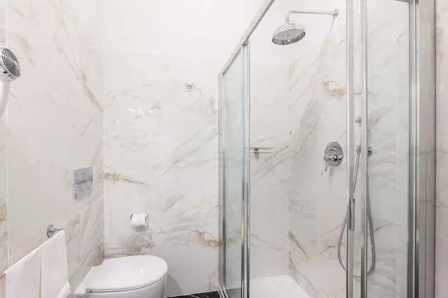 Deluxe Tek Büyük veya İki Ayrı Yataklı Oda, Balkon (Piero della Francesca)