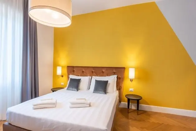 Superior Tek Büyük veya İki Ayrı Yataklı Oda