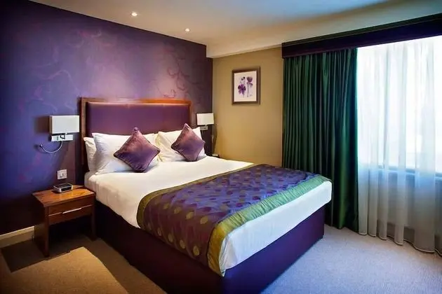King Ensuite