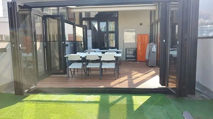 Deluxe Tek Büyük Yataklı Oda (A)