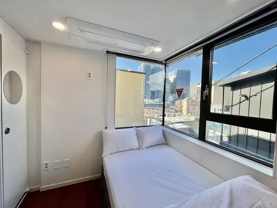 Luxury Tek Büyük Yataklı Oda