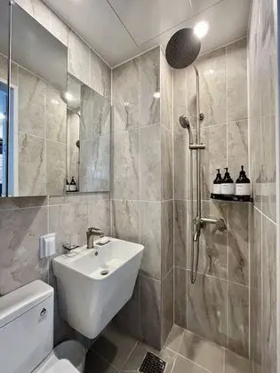 Luxury Tek Büyük Yataklı Oda