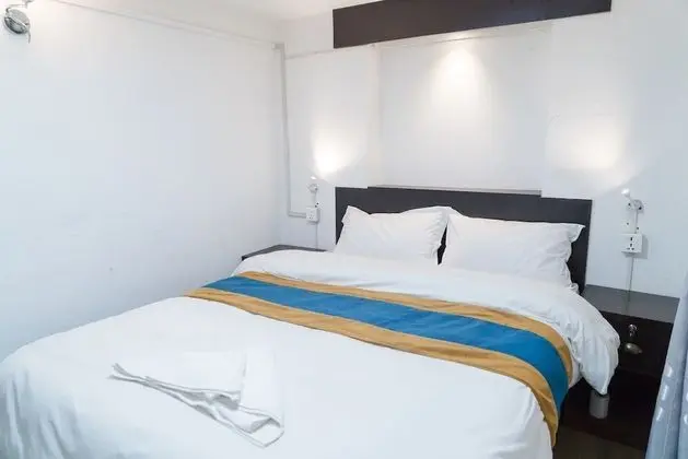 Basic Tek Büyük veya İki Ayrı Yataklı Oda, 1 Tek Kişilik Yatak, Sigara İçilmez